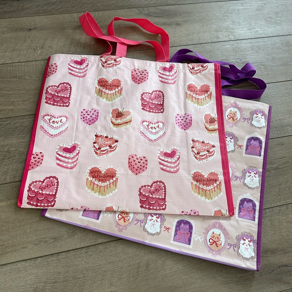 Homegoods TJMaxx Marshalls Valentines Day Vintage Heart Cake & Cat Bow Bags NWOT